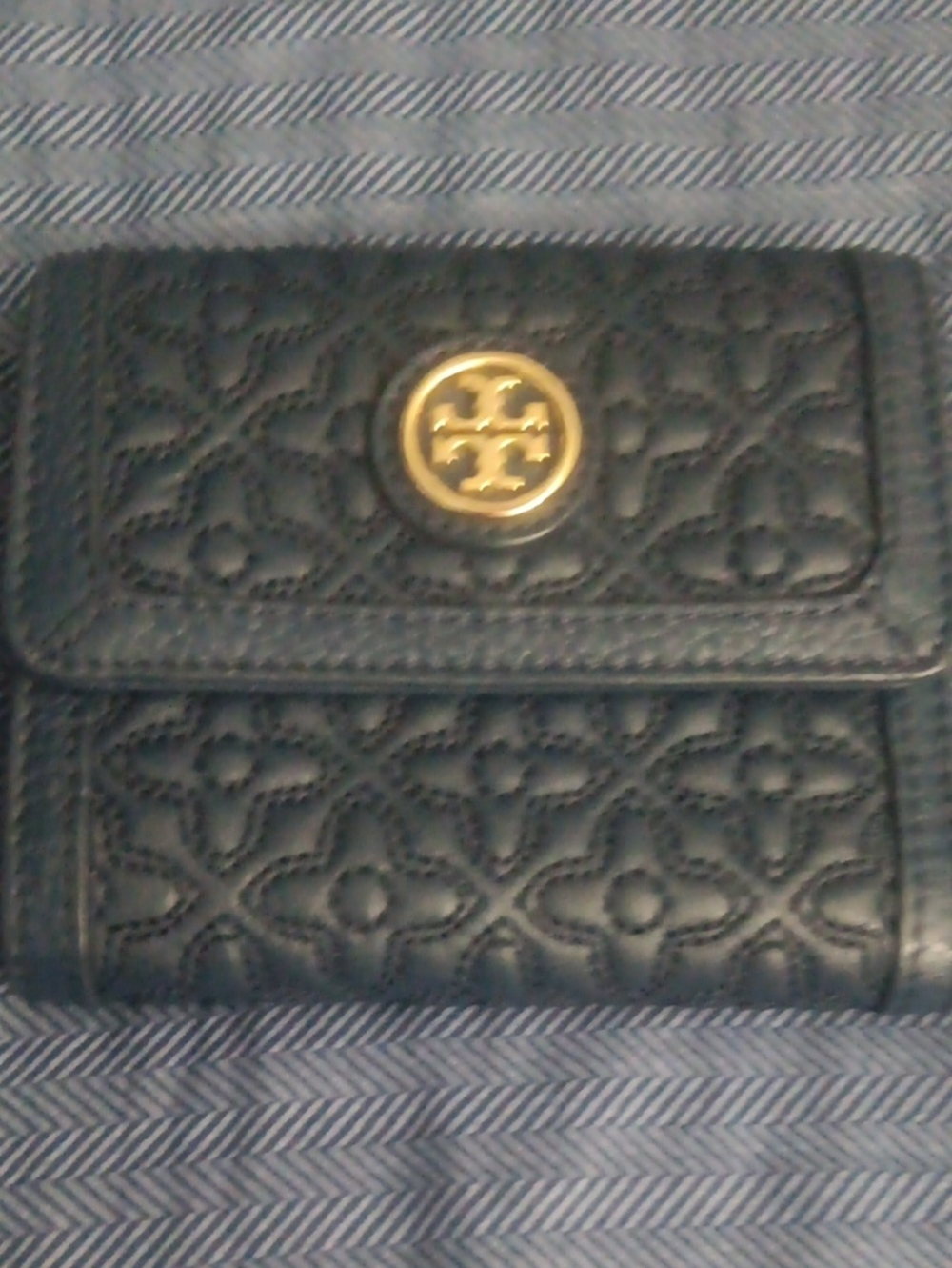 Tory Burch Black Quilted Leather Card Wallet with Gold Logo Button